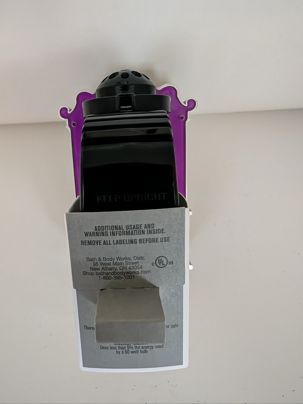Bath & Body Works Halloween Projector Wallflower Plug In - Picture 4 of 7